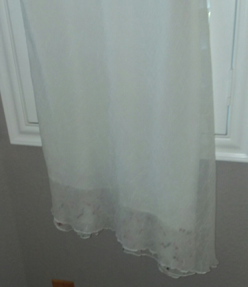 Dress - Picture 3 of 5